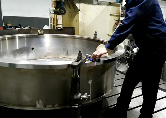 GALLERY OF HIGH-PRECISION PARTS MACHINED BY OUR GANTRY MILLS-3